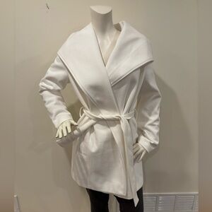 JACK - BB Dakota Women’s Take Cover White Hooded Wrap Coat, size large